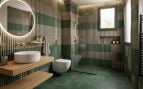 Adiós a quitar los azulejos para modernizar tu baño: el truco para reformarlo sin obras y que parezca nueva