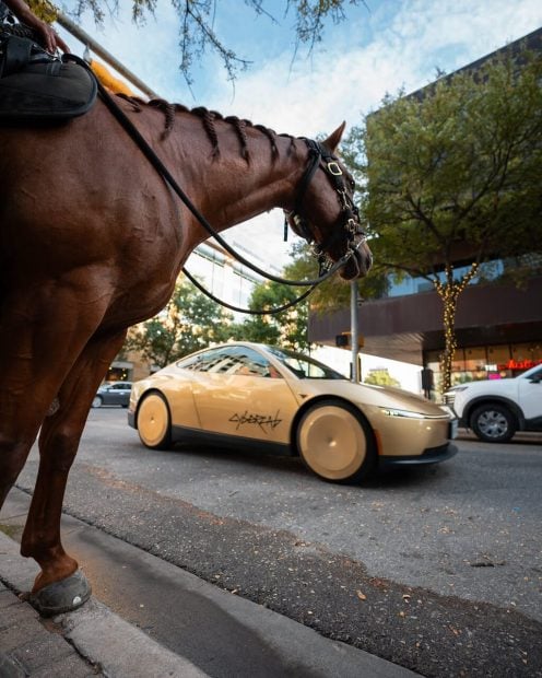 tesla taxi cybercab