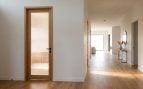 Adiós a las puertas de madera de siempre: los interioristas expertos confirman el cambio y su sustituto va a ser la moda en 2027 porque es más elegante y moderno
