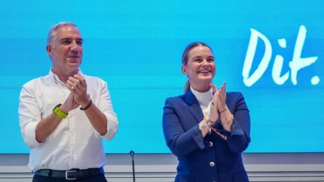 Elías Bendiodo y Marga Prohens.