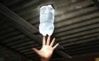botella plástico techo