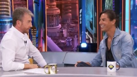 Pablo Motos y Julio Iglesias Jr. en ‘El Hormiguero’ (Atresmedia).