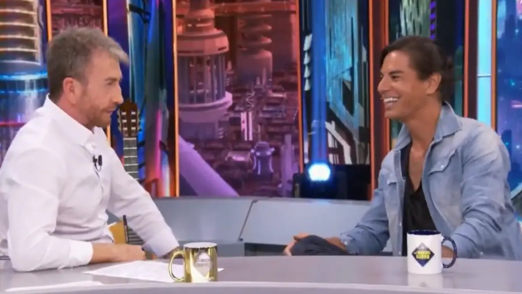 Pablo Motos y Julio Iglesias Jr. en ‘El Hormiguero’ (Atresmedia).