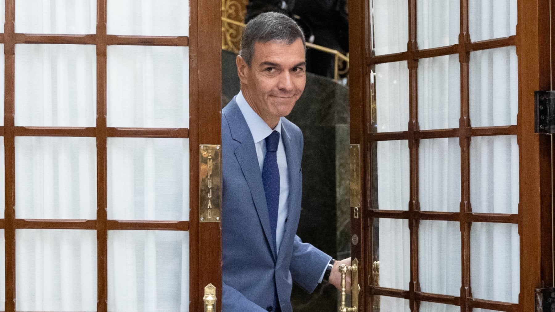 Sánchez felicita a Melilla como ejemplo de diversidad sin hacer una sola referencia a su españolidad