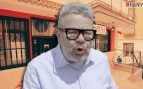 Montaje de imágenes de Alberto Chicote en la fachada del Gastrobar Terelita, en Alcorcón (Atresmedia).