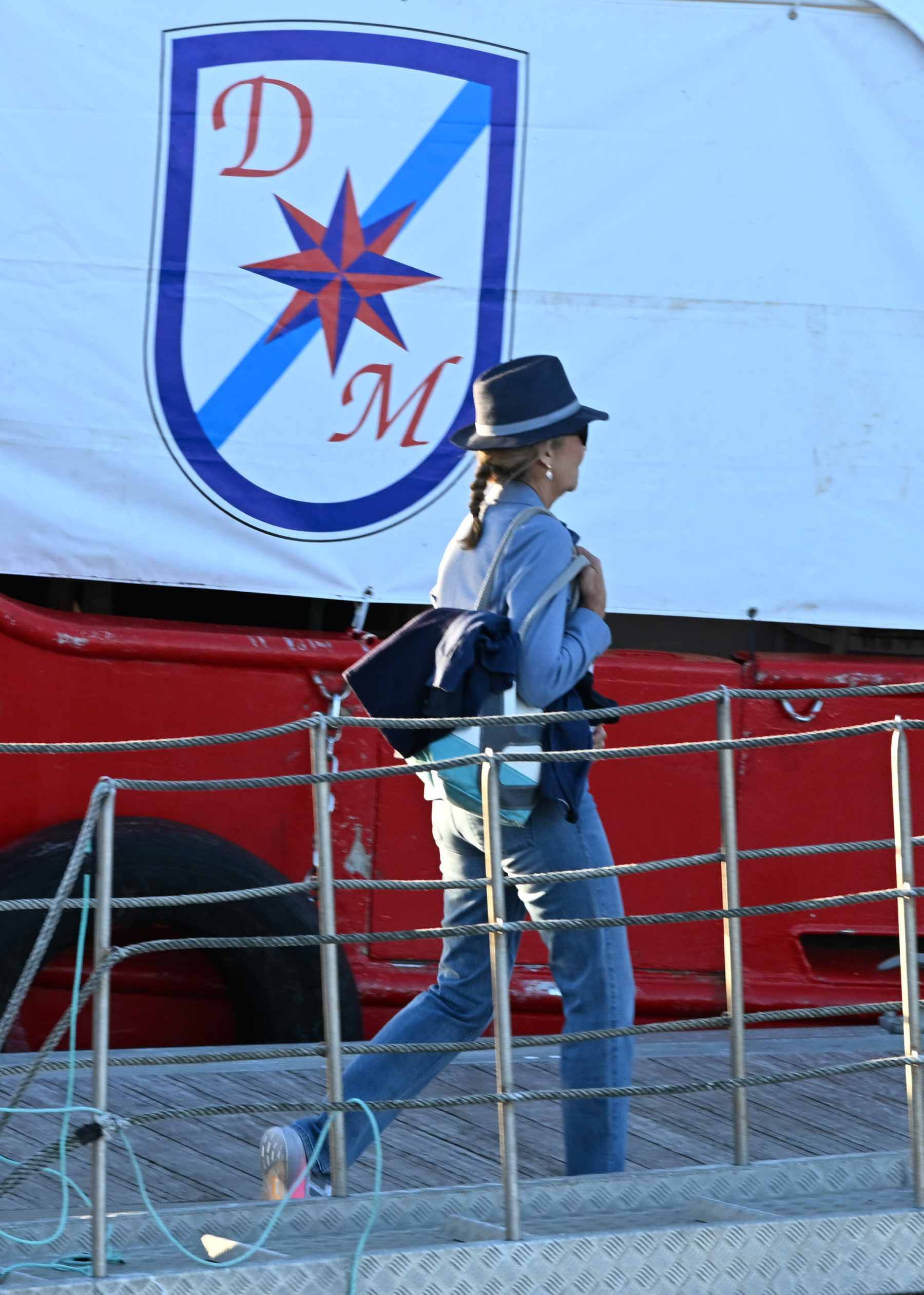La infanta Elena en Sangenjo. (Foto: Europa Press)