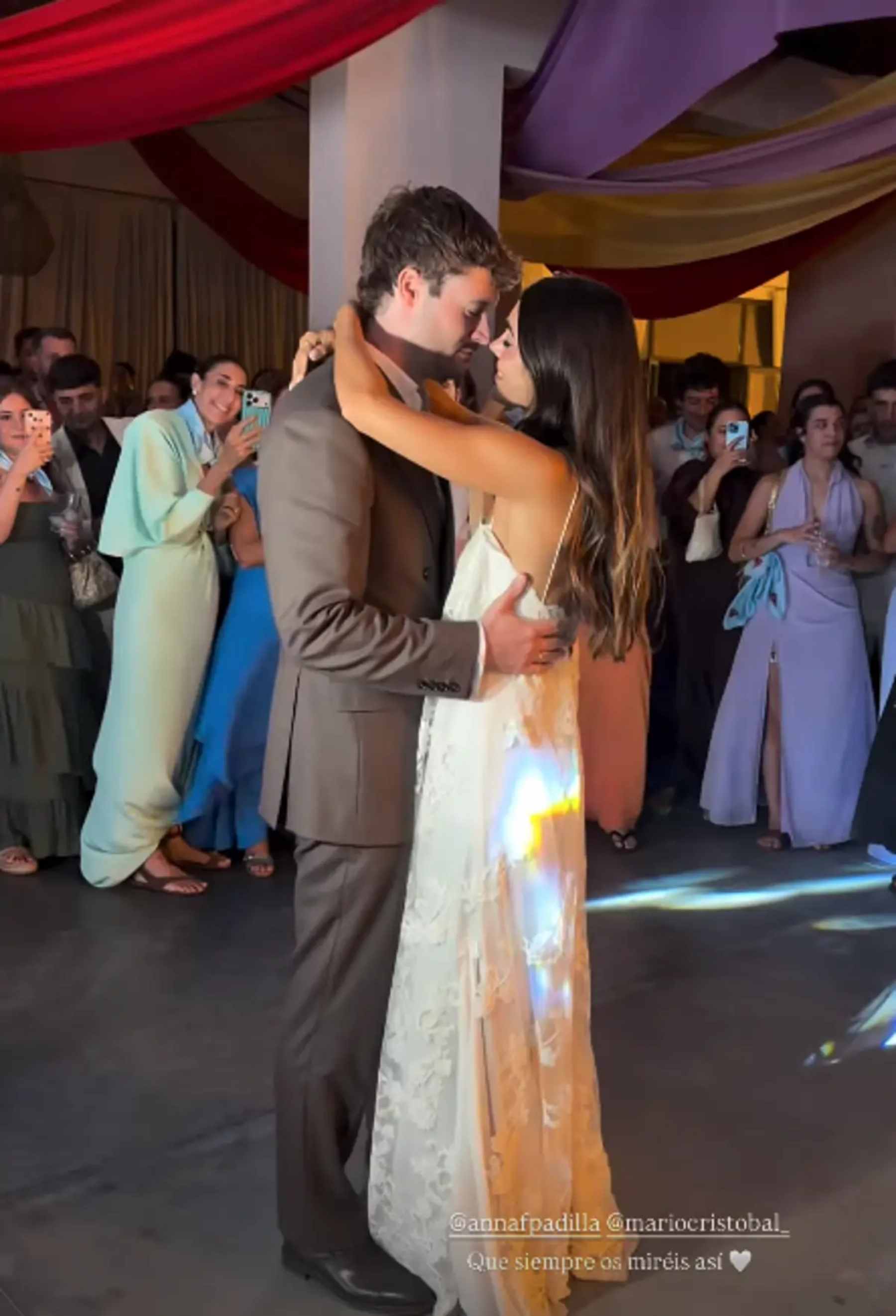 Anna Padilla en el día de su boda. (Foto: RRSS)