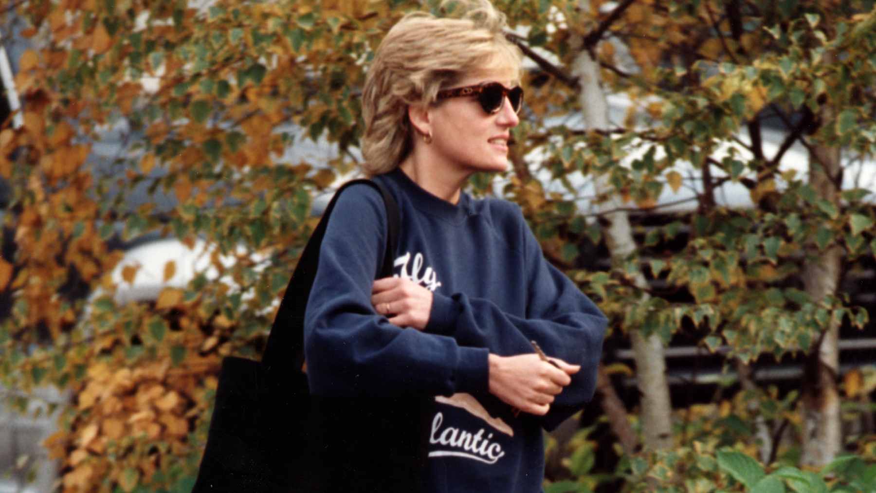 La princesa Diana de Gales durante un paseo. (Foto: Europa Press)