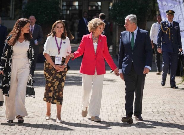 La Reina Sof&iacute;a en Sevilla. (Foto: Europa Press)