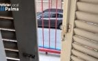 La Policía Local de Palma auxilia a una anciana que estuvo 24 horas atrapada tras caerse en la habitación de su casa