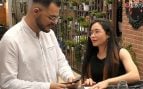 Dos comensales de First Dates discuten a la hora de pagar la cena (Mediaset).
