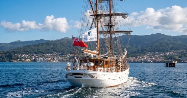 gijon familia holandesa velero