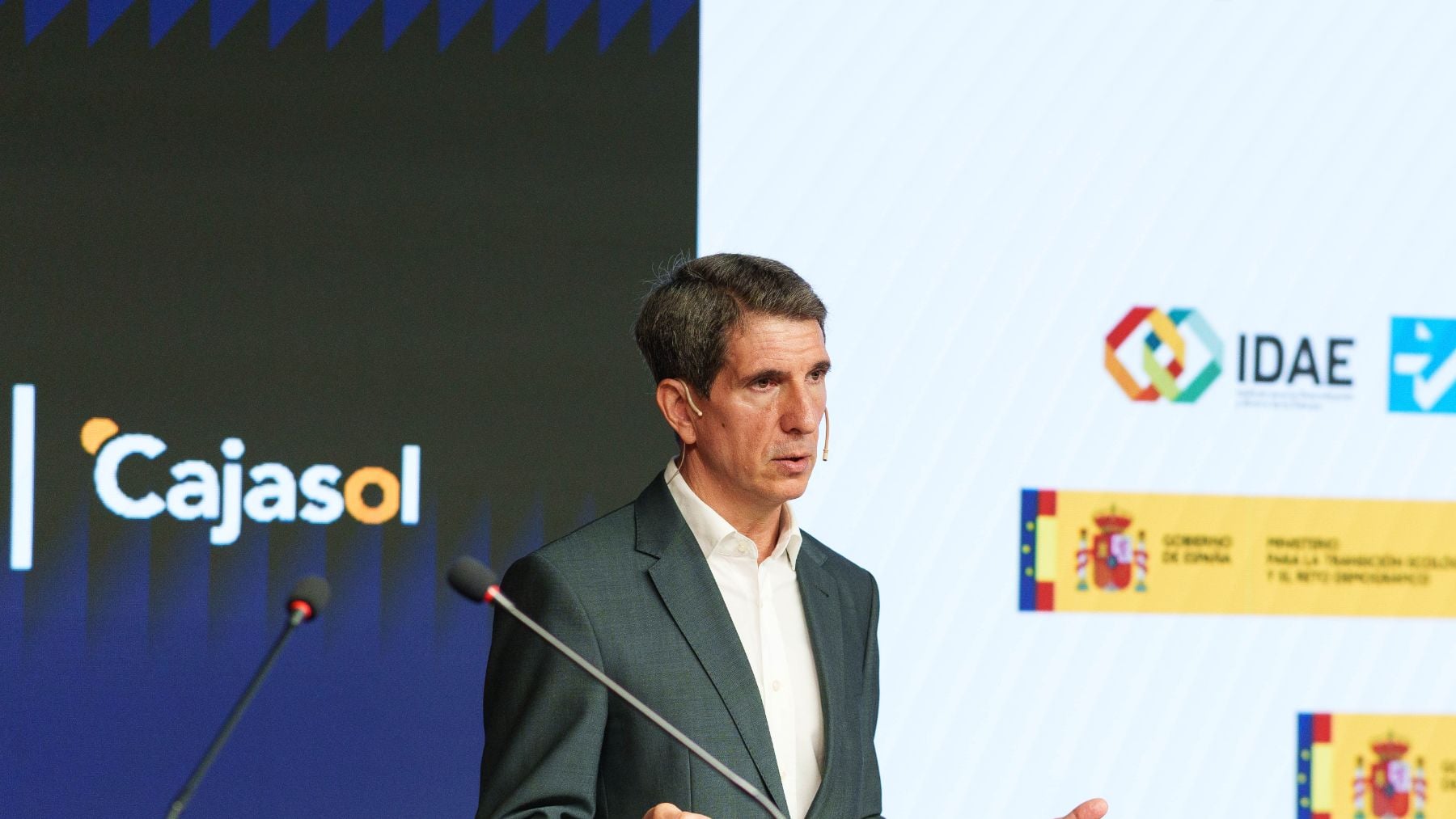 Javier Brey, presidente de la Asociación Española de Hidrógeno.