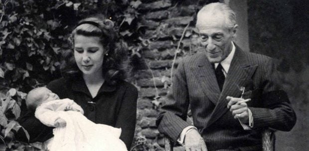 Jacobo Fitz-James Stuart y su hija Cayetana. (Foto: Fundaci&oacute;n Casa de Alba)