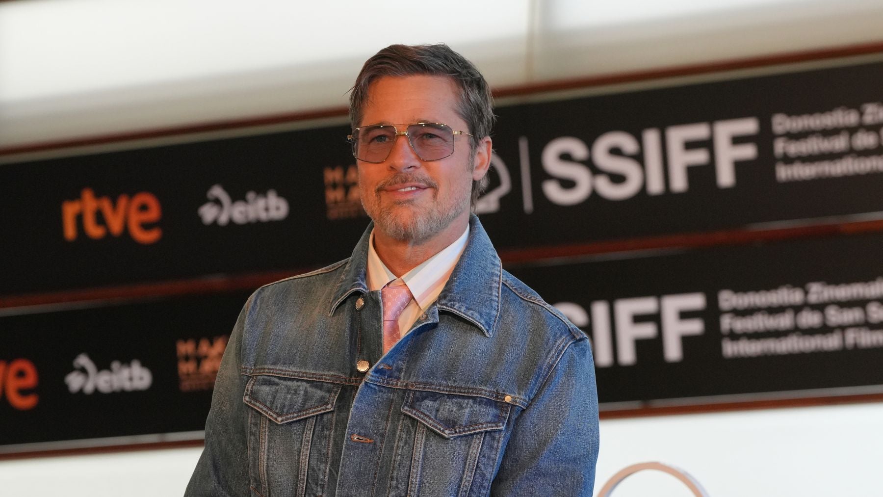 Imagen del actor Brad Pitt durante la presentación de la película ‘En el corazón de la bestia’ en el Festival de San Sebastián. Imagen de Europa Press.