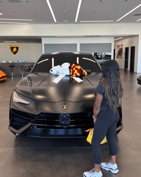 Simone Biles, Porsche