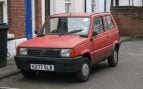 Fiat Panda rojo de 1993 de primera generación, el mismo modelo que Andrea Marazzi estrechó hasta 50,2 centímetros