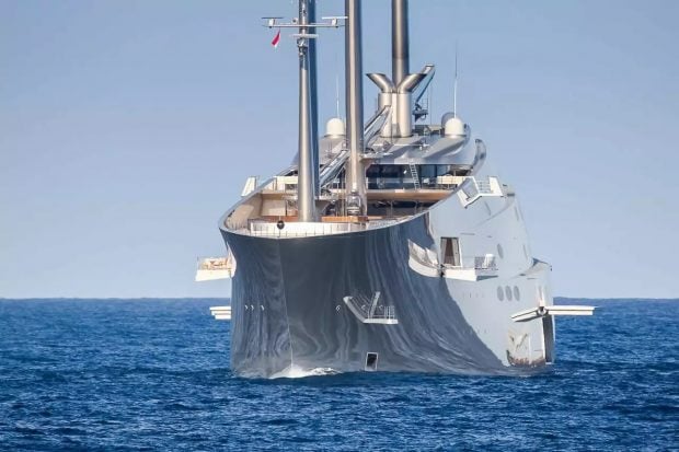 velero de 522 millones