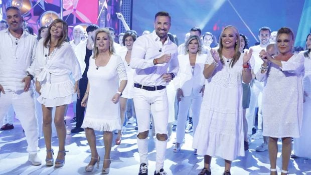 Los colaboradores de Sálvame durante el último programa (Mediaset).