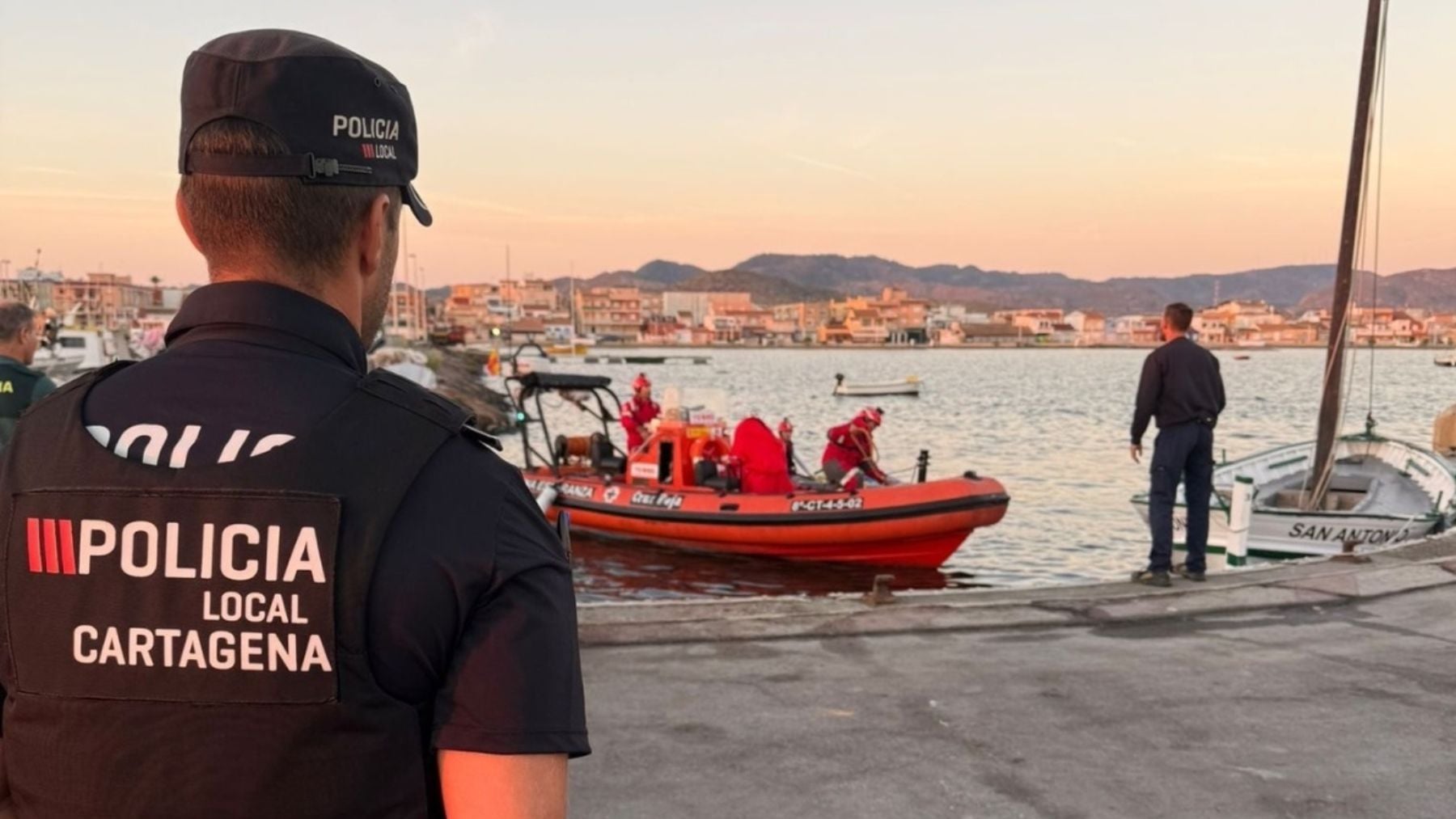La inmigración ilegal asedia Murcia: llegan en un sólo día 6 pateras con 52 inmigrantes