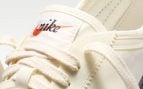 Las Nike Moon Shoe OG