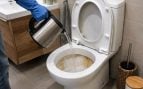 El método para blanquear el váter y eliminar las manchas marrones sin lejía y utilizando un potente ingrediente natural
