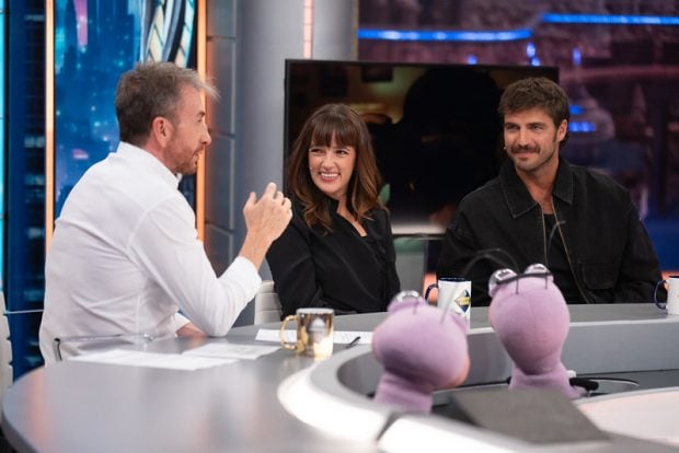 Pablo Motos junto a Susana Abaitua y Maxi Iglesias (Atresmedia).