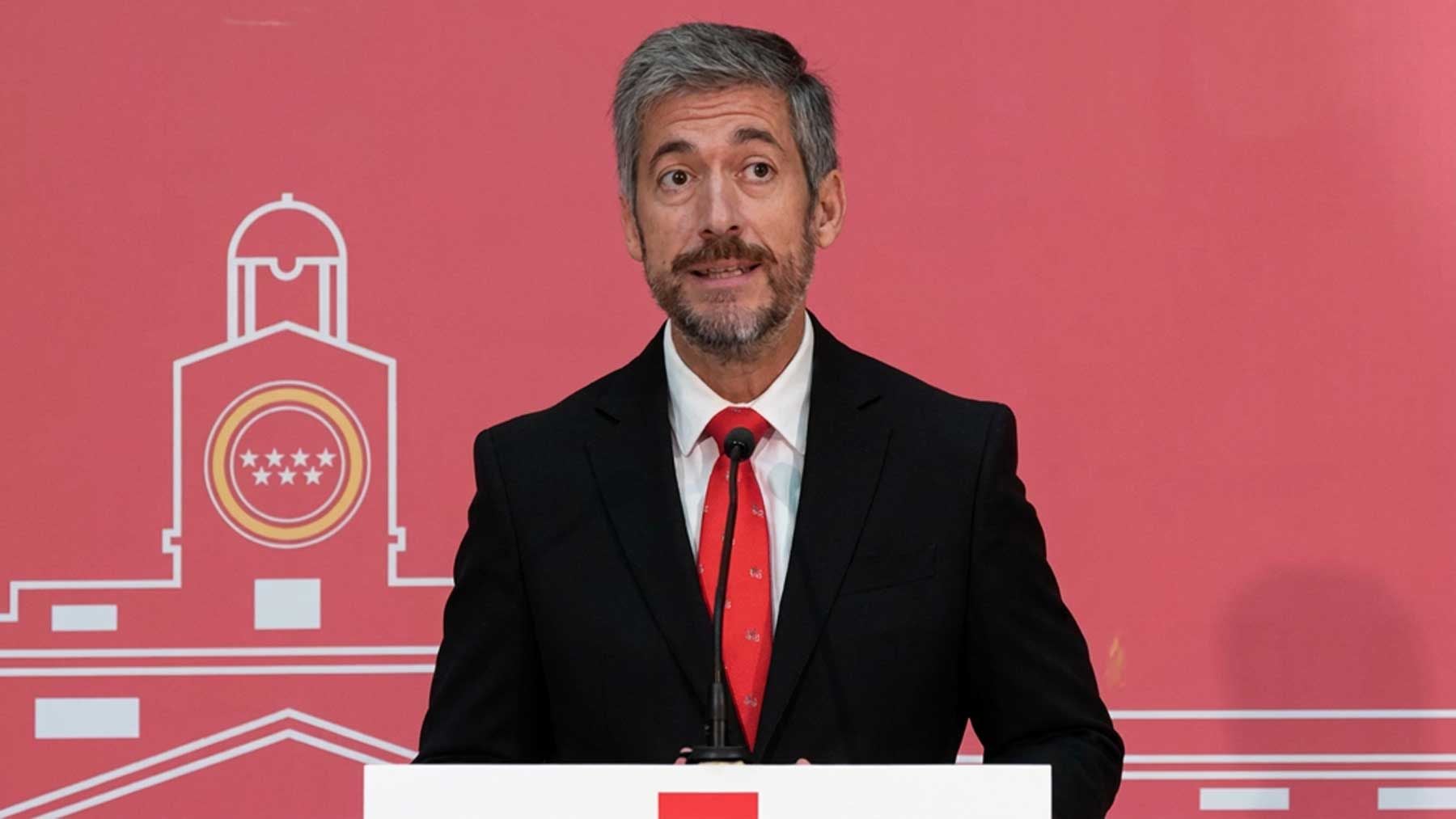 La Comunidad de Madrid envía un requerimiento a la Delegación del Gobierno para que desaloje Sol en 48 horas