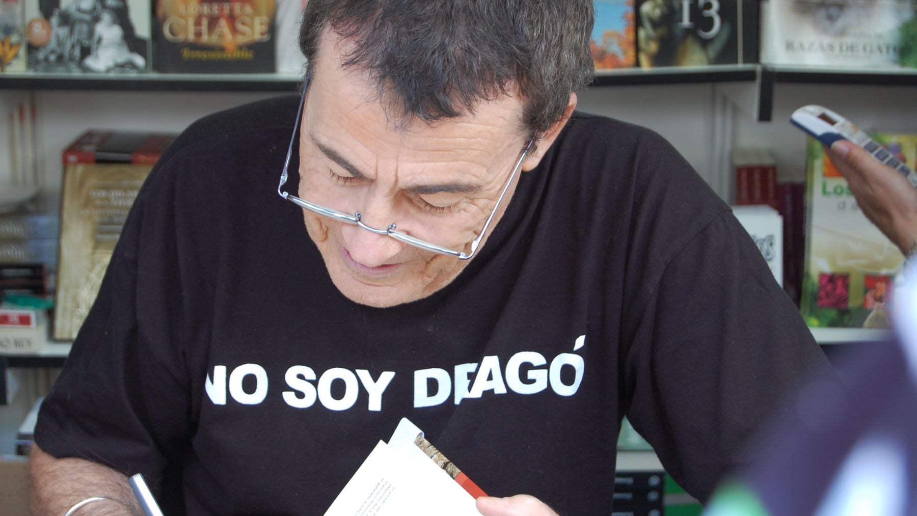 Fernando Sánchez Dragó, escritor y periodista español: Preferiría cortar una oreja en Las Ventas que ganar el Nobel de Literatura”