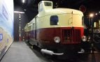 Una Micheline, el tren con neumáticos de Michelin, en la Cité du Train de Mulhouse (Francia)