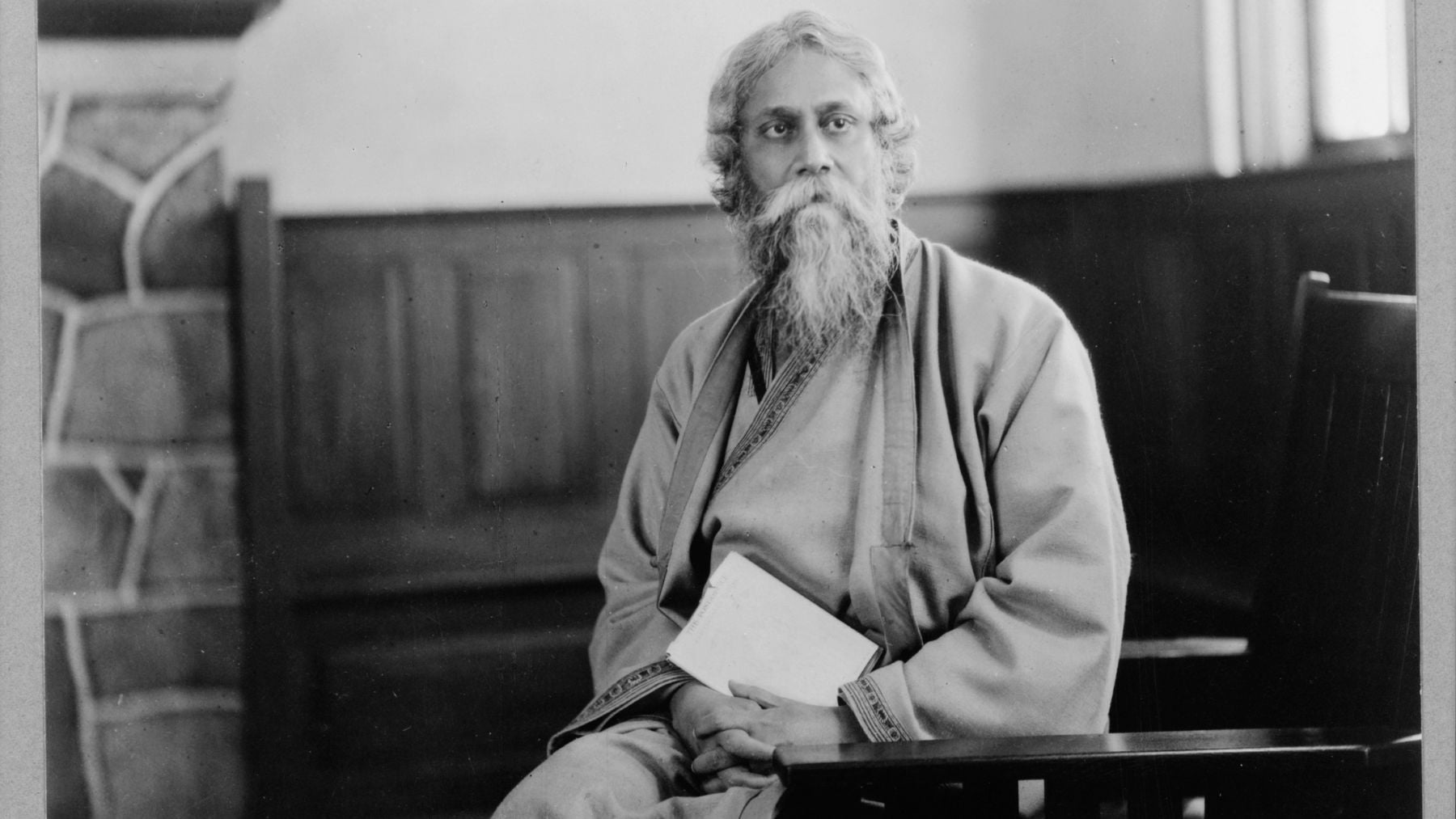 Rabindranath Tagore, filósofo y premio Nobel de Literatura: No es tarea fácil dirigir a hombres; empujarlos, en cambio, es muy sencillo