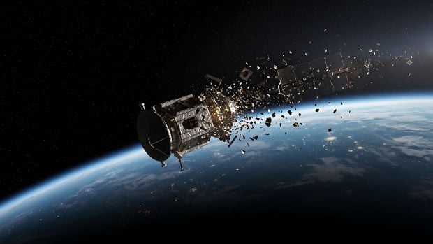 descomposición de un satélite