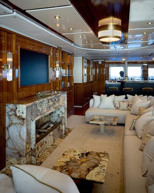 Aqua Lares, crucero