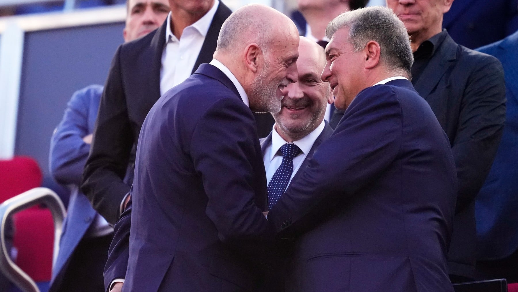 El presidente de la Premier condena el dopaje financiero del City mientras Tebas defiende al Barcelona con Negreira