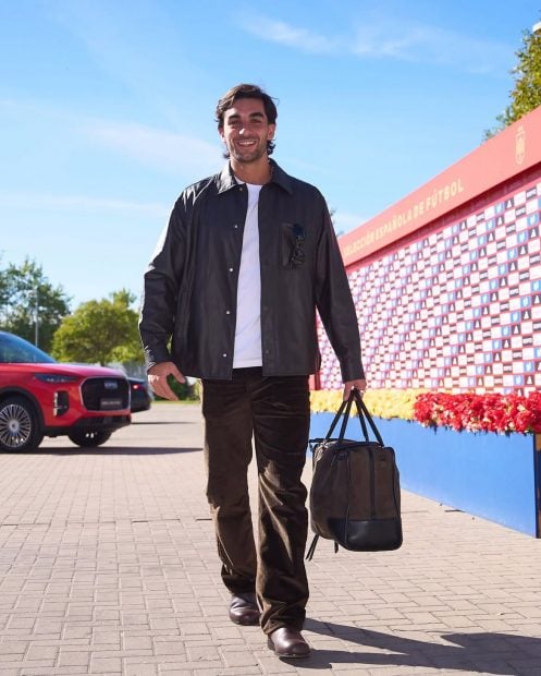 Ferran Torres, bolso, Loewe, Amazona