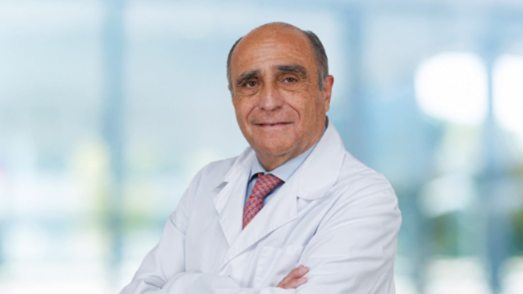 Dr. César Canales: Conocer la biología del tumor de tiroides permite evitar cirugías innecesarias