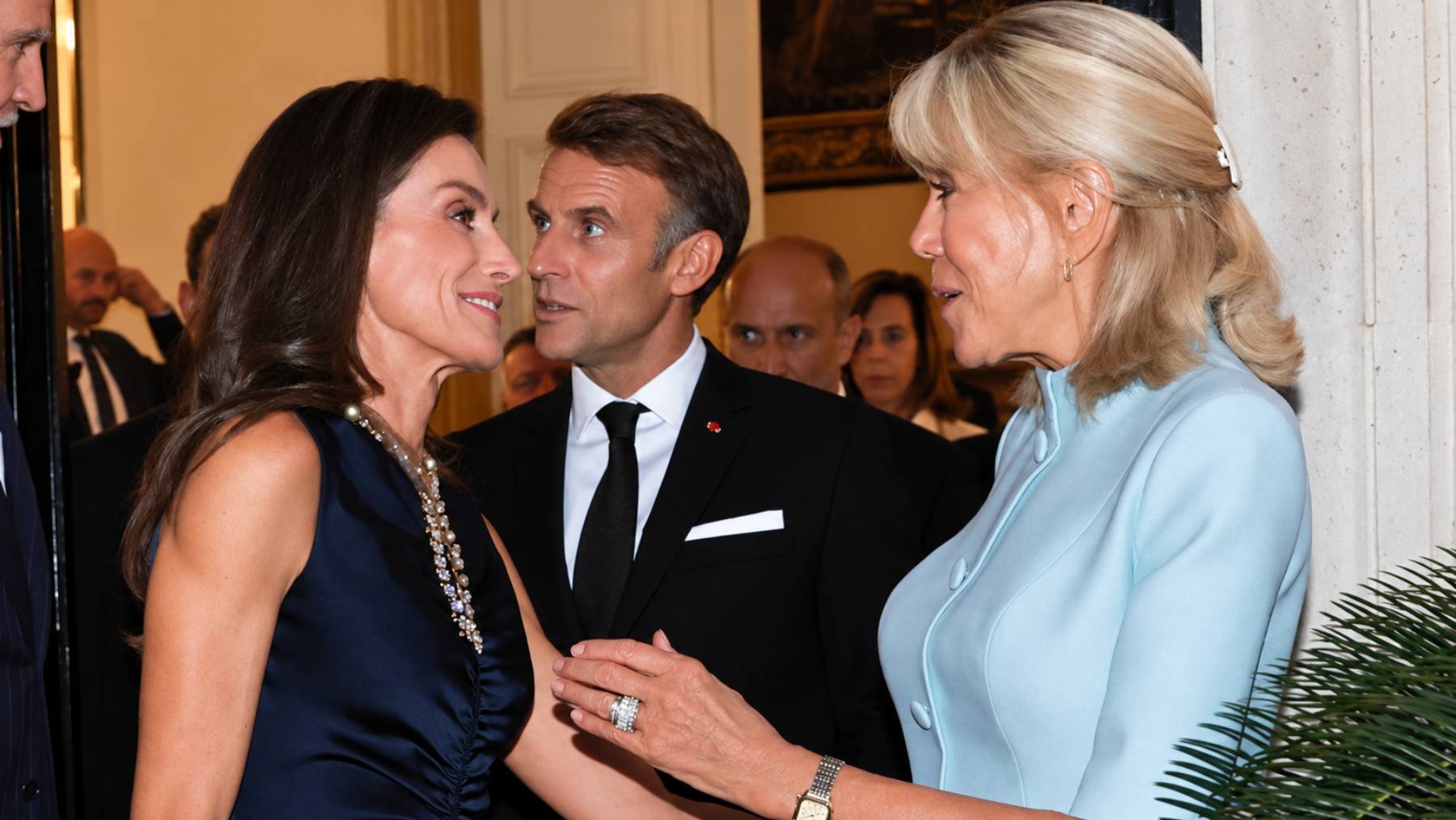 La Reina Letizia y  Brigitte Macron. (Foto: Europa Press)