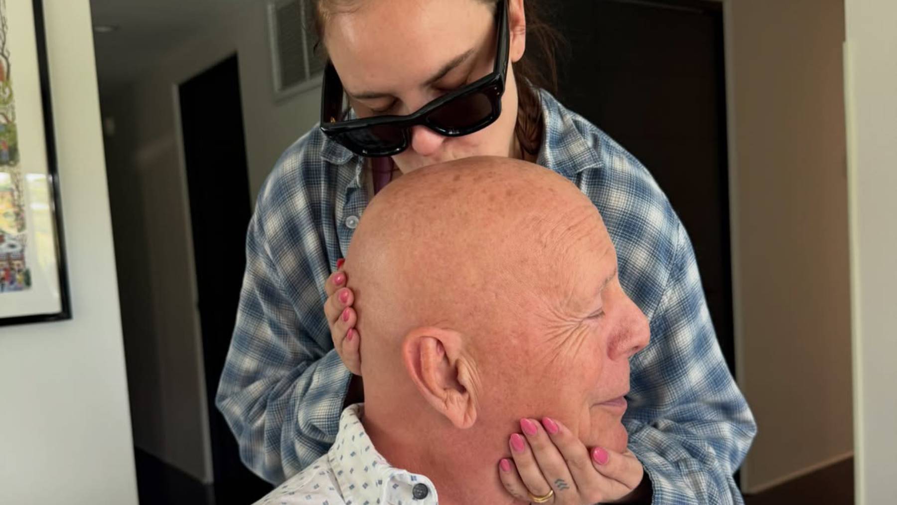 Bruce Willis y su hija Tallulah. (Foto: RRSS)