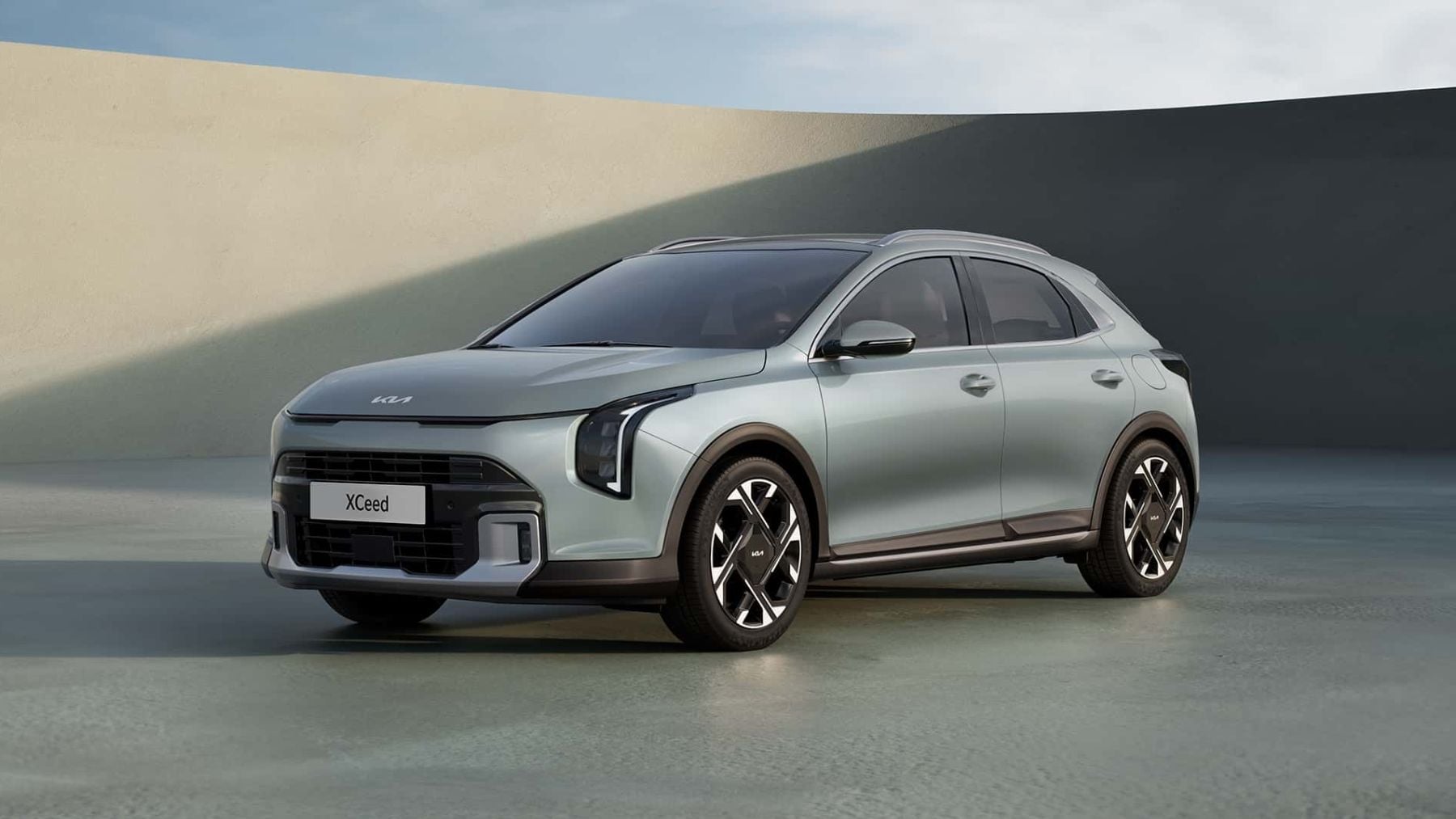 Kia vuelve a dar de qué hablar en el segmento C-Suv.
