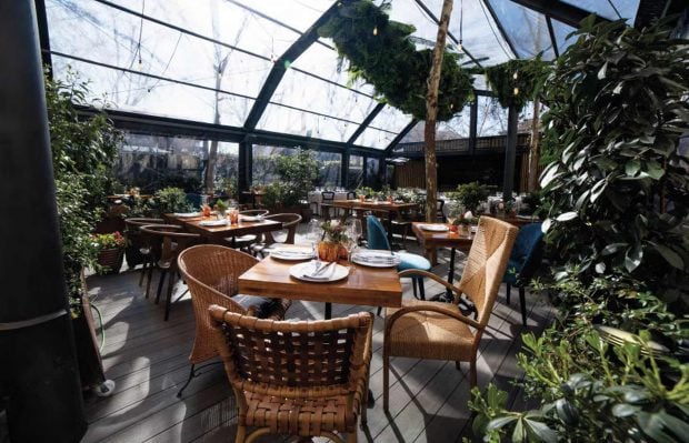 El Jard&iacute;n de Arz&aacute;bal, restaurantes, Madrid
