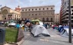 La acampada de Sol llega a Alicante: más de 50 tiendas frente a una blindada subdelegación del Gobierno