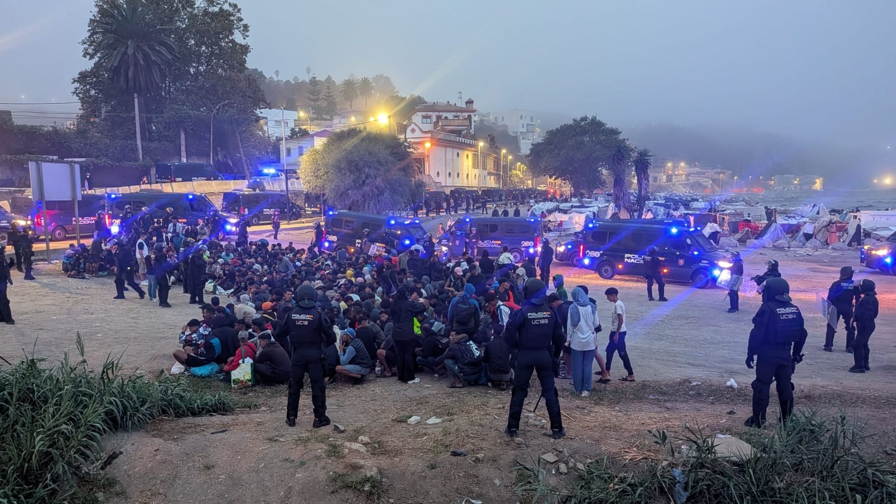 La Policía Nacional desaloja a los invasores del Trampolín tras más de dos meses de asentamiento ilegal