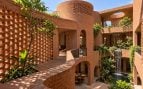 Casa hormiguero en India, casas con forma de hormiguero para combatir el calor, novedades arquitectura, trucos aerotermia.