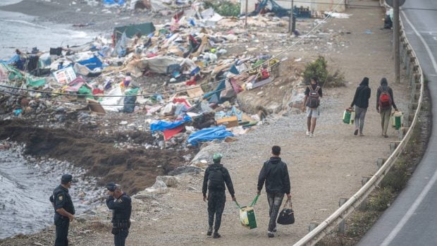 el trampolin desalojo basura