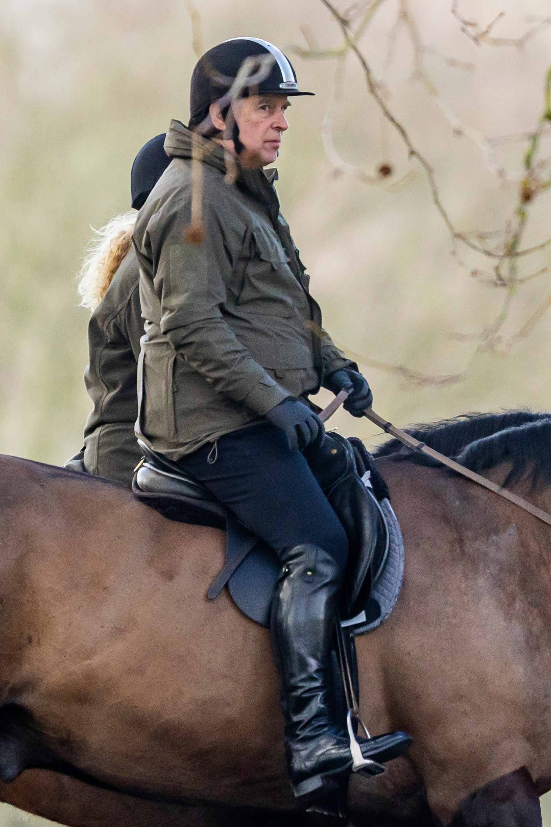 Andr&eacute;s Mountbatten-Windsor montando a caballo. (Foto: EFE)