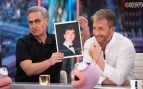 Pablo Motos y Carlos Latre en El Hormiguero (Foto: Atresmedia).