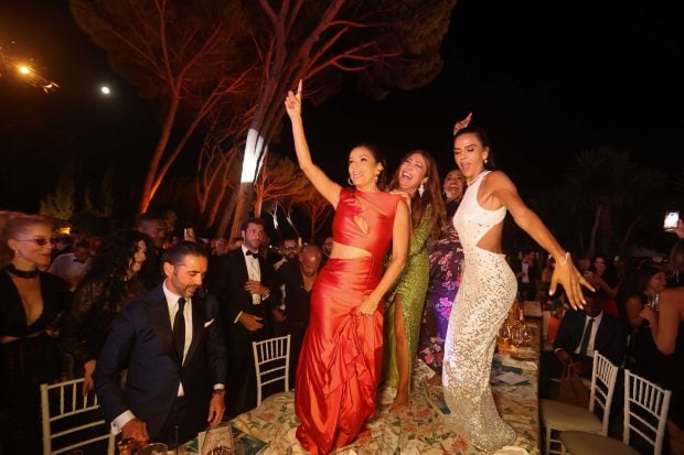 Vicky Martín, Eva Longoria