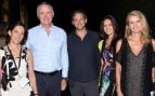 Eduardo Sánchez Navarro Redo, Josh Lucas y Jessica Lucas en la ceremonia inaugural en el Centro de Convenciones de Los Cabos. (Foto: Getty Images)