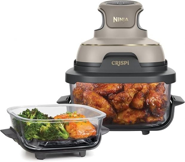 La freidora de aire portátil Ninja CRISPi consigue un 20% de descuento en Amazon