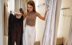 Una estilista recomienda este test de 30 segundos antes de comprar una prenda: «Si la prenda tira, es necesario cambiar de talla»